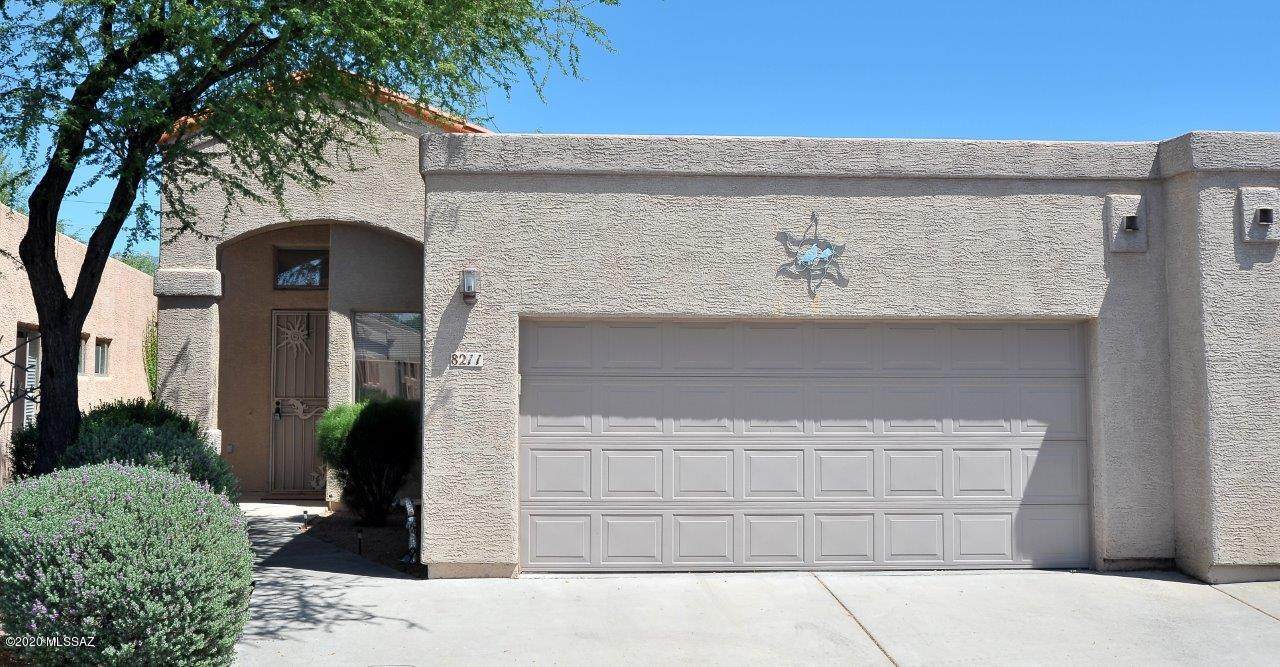 8211 Arbor Point Place - Photo 1 8211 Arbor Point Place - Photo 1