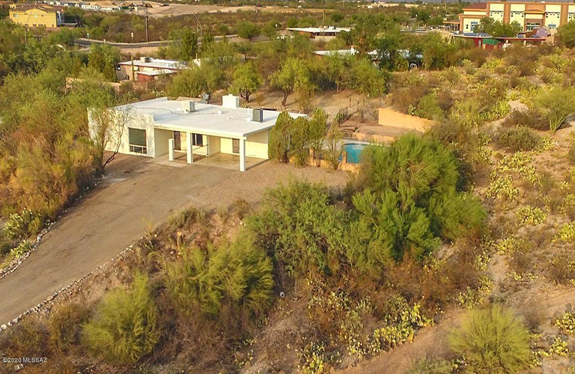 2723 James Place - Photo 1