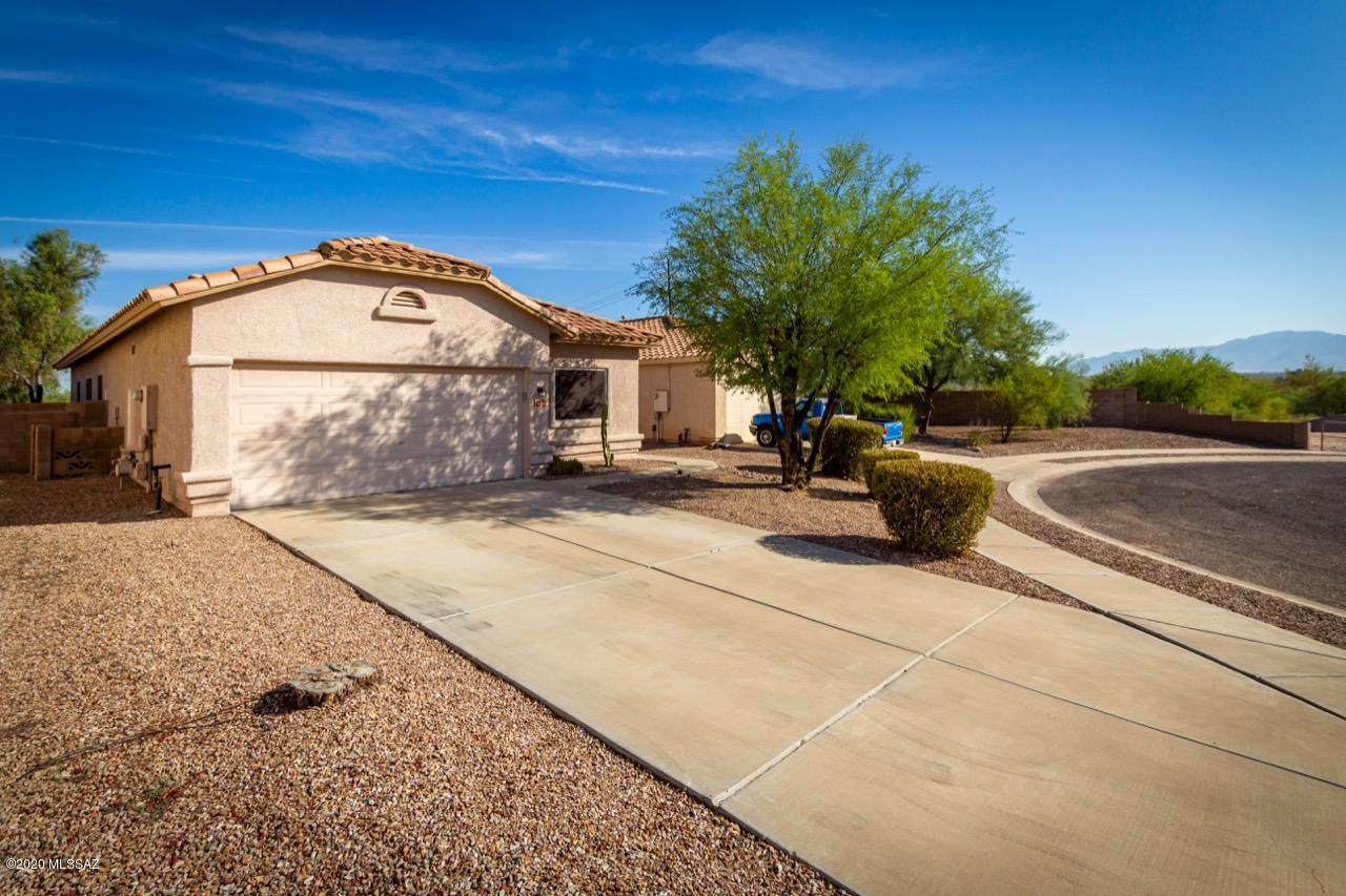 7424 Dream Maker Place - Photo 1