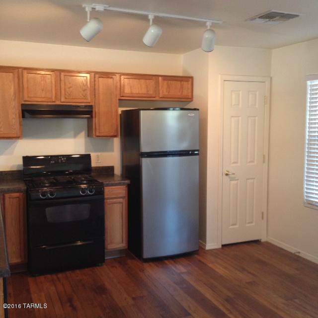 3212 Rambling Creek Place - Photo 1