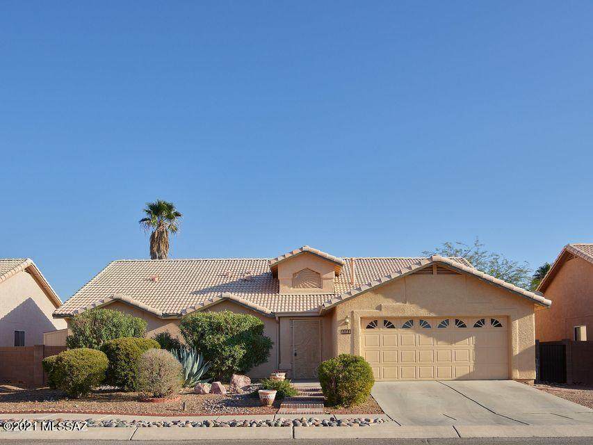 8081 High Canyon Drive - Photo 1