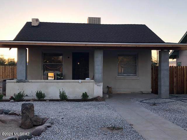 917 7Th Avenue - Photo 1