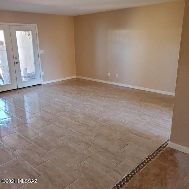 7875 Waverly Street - Photo 1