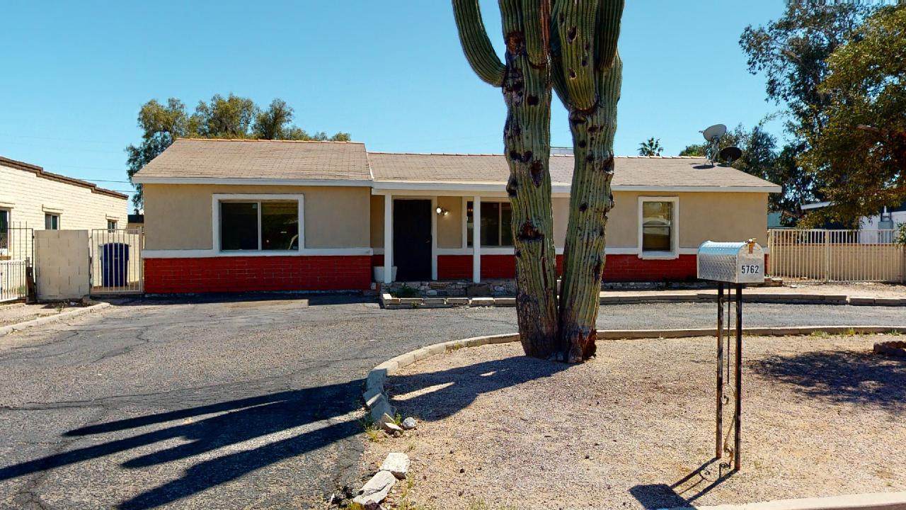 5762 Helen Street - Photo 1