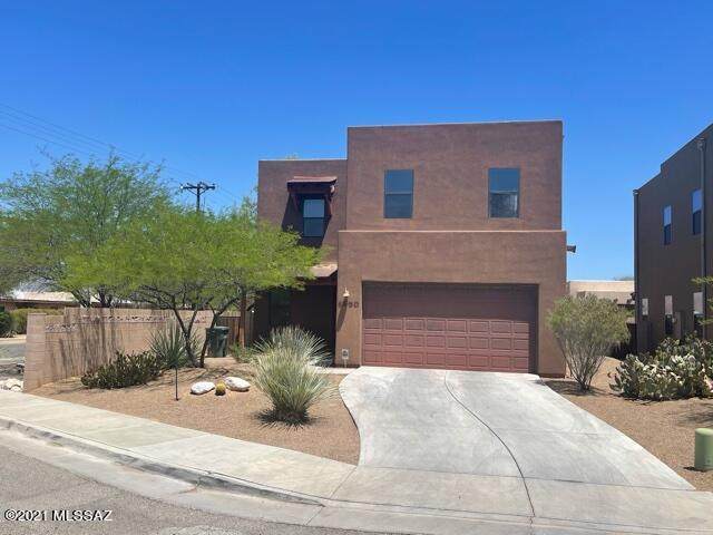 1590 Lee Lofts Lane - Photo 1