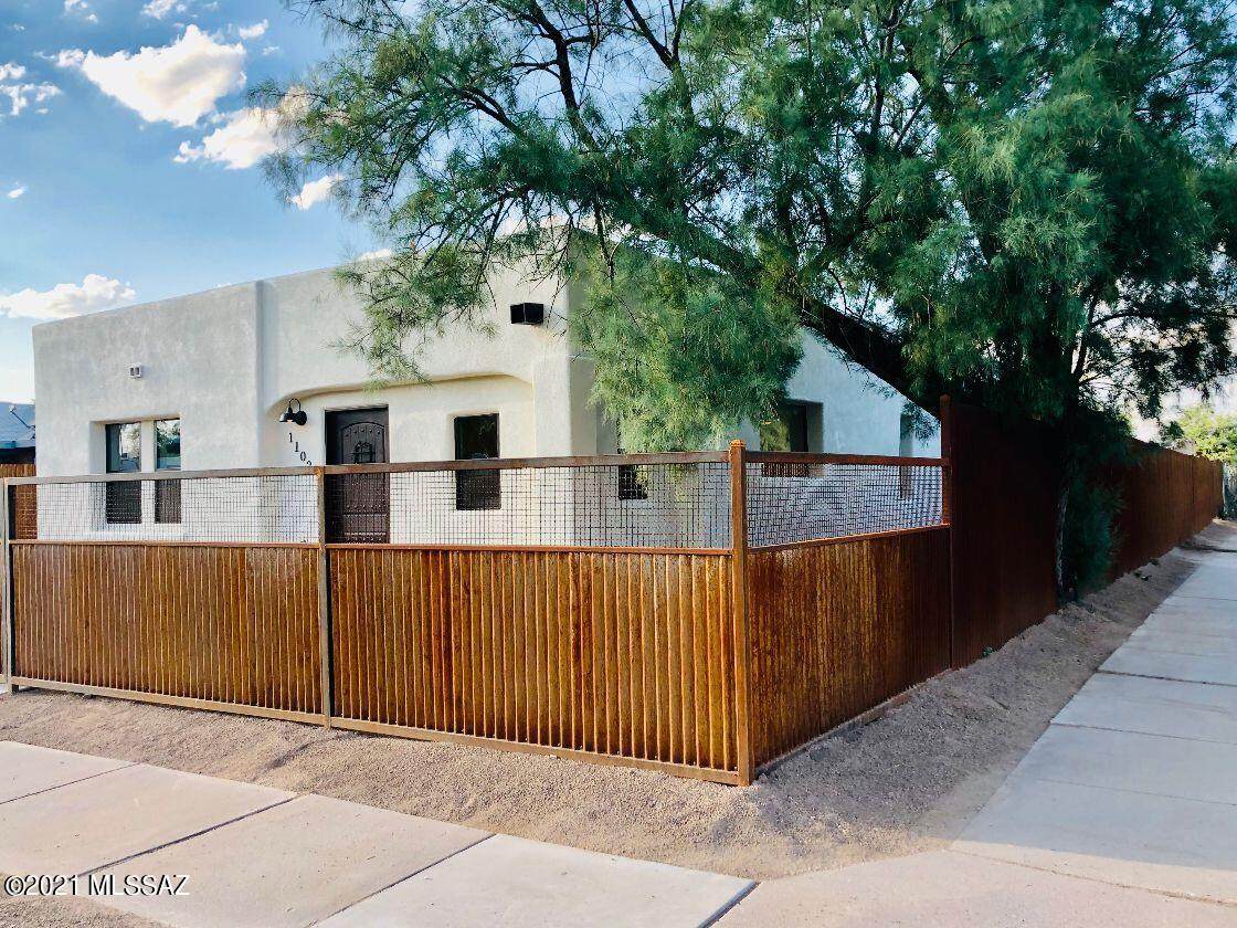 1102 Erie Street - Photo 1