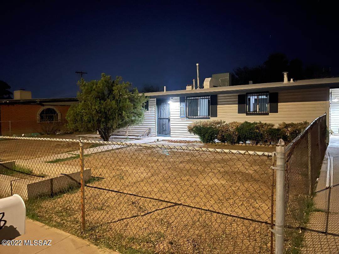 1843 Linden Street - Photo 1