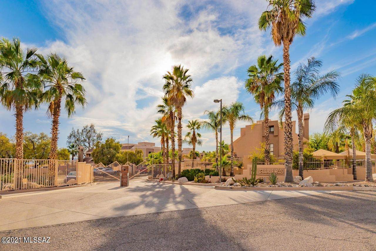 5675 Camino Esplendora - Photo 1