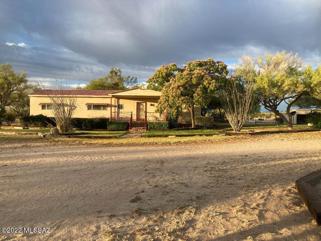 22755 Ressie Road - Photo 1