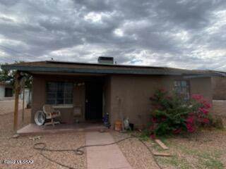 3636 Clark Avenue - Photo 1