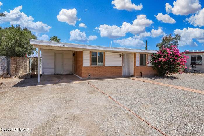 7025 Mary Drive - Photo 1