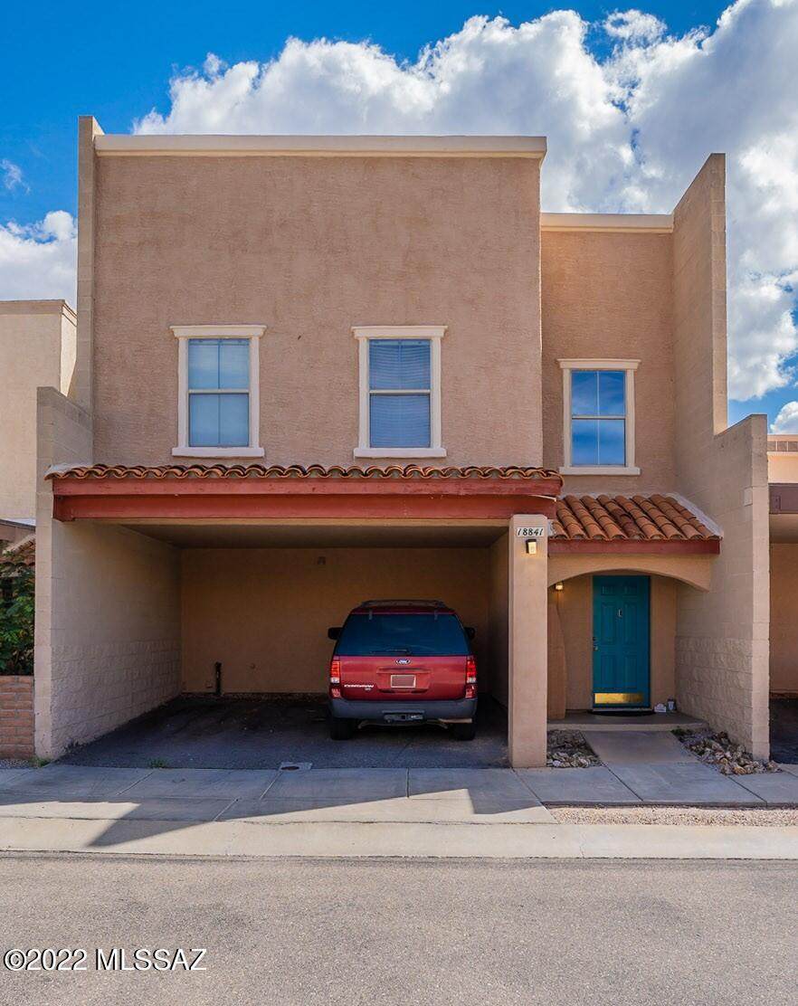 18841 Brentford Drive - Photo 1