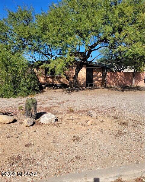 1905 Lind Road - Photo 1
