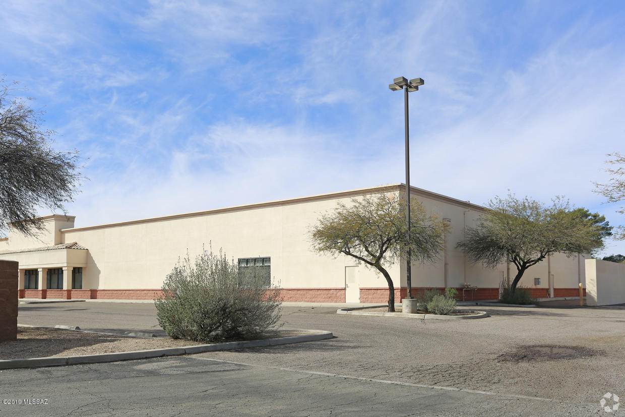 https://bt-photos.global.ssl.fastly.net/tucson/orig_boomver_1_22313777-2.jpg