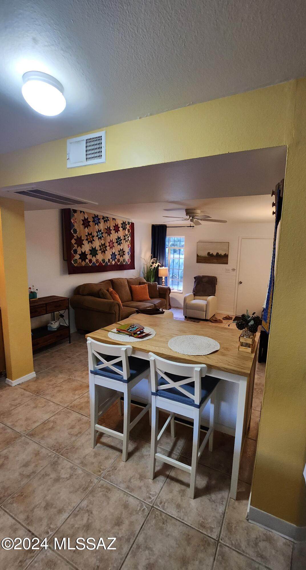 https://bt-photos.global.ssl.fastly.net/tucson/orig_boomver_1_22419502-2.jpg