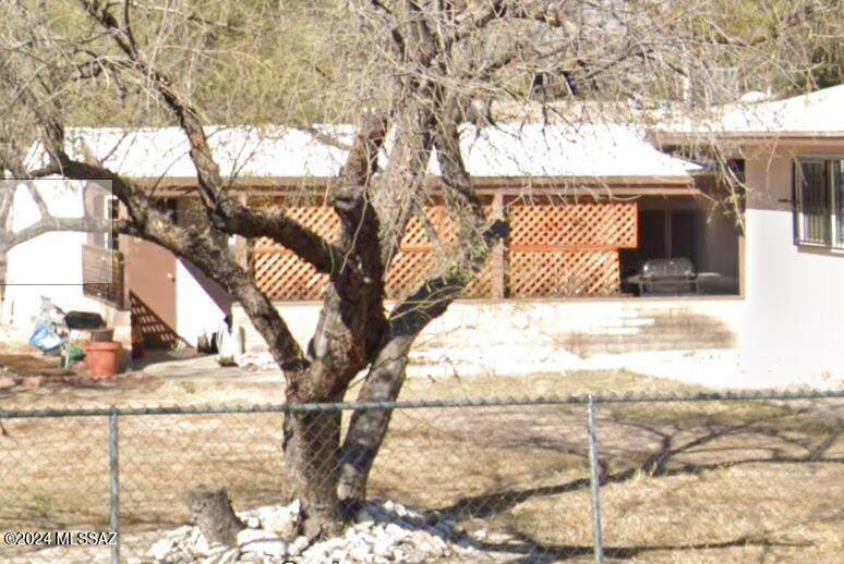 https://bt-photos.global.ssl.fastly.net/tucson/orig_boomver_1_22423858-2.jpg
