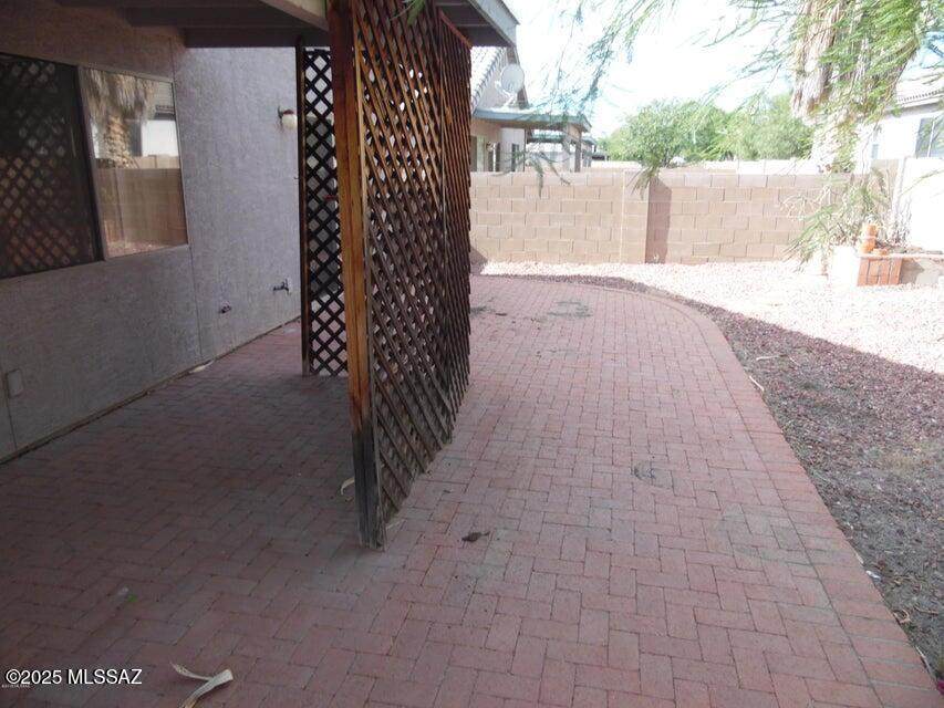 https://bt-photos.global.ssl.fastly.net/tucson/orig_boomver_1_22518933-2.jpg