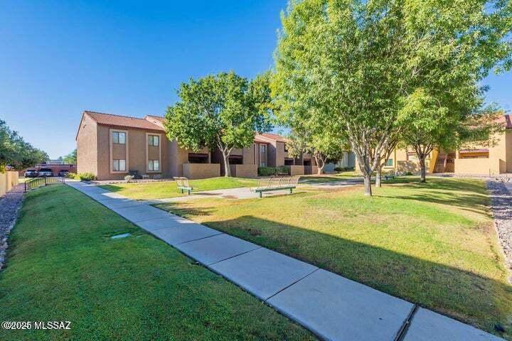 https://bt-photos.global.ssl.fastly.net/tucson/orig_boomver_1_22522446-2.jpg