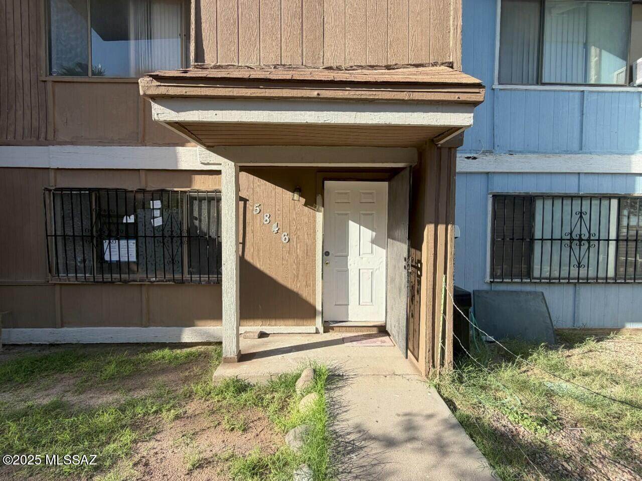 5846 Del Moral Boulevard - Photo 1