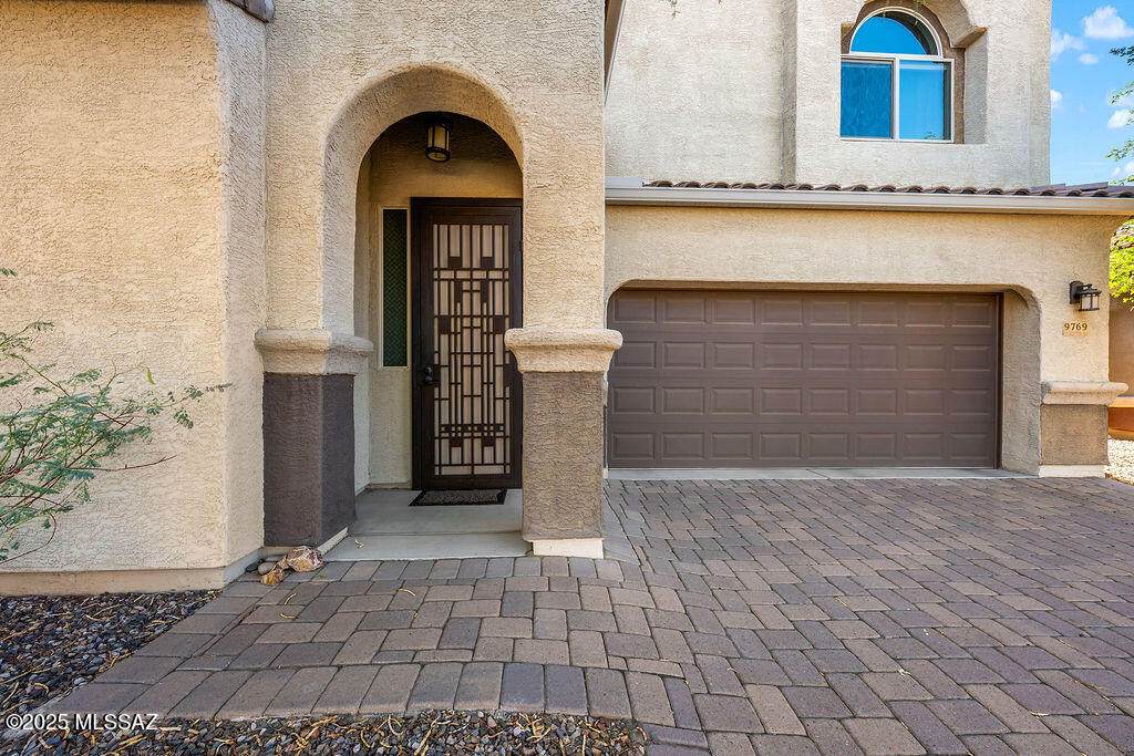 https://bt-photos.global.ssl.fastly.net/tucson/orig_boomver_1_22527630-2.jpg