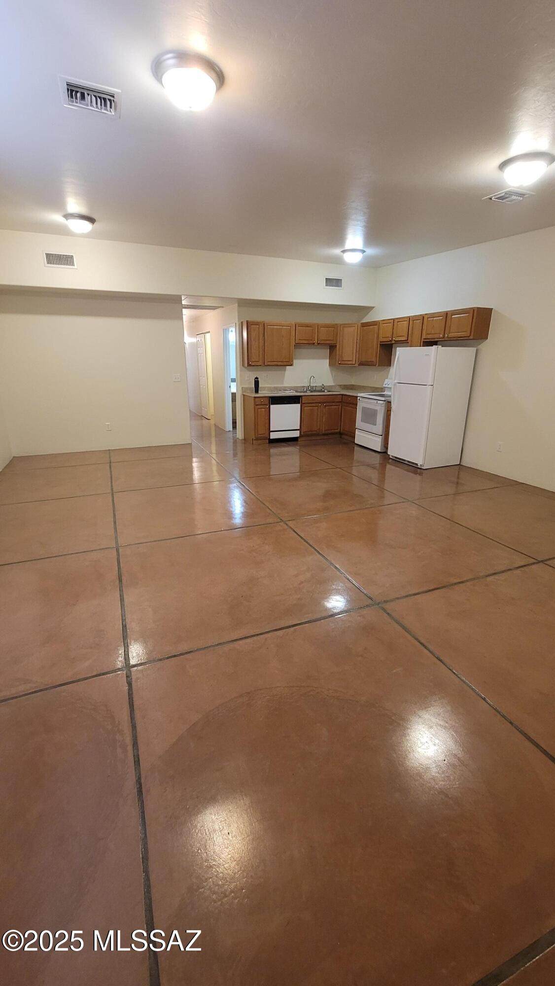 https://bt-photos.global.ssl.fastly.net/tucson/orig_boomver_1_22530246-2.jpg