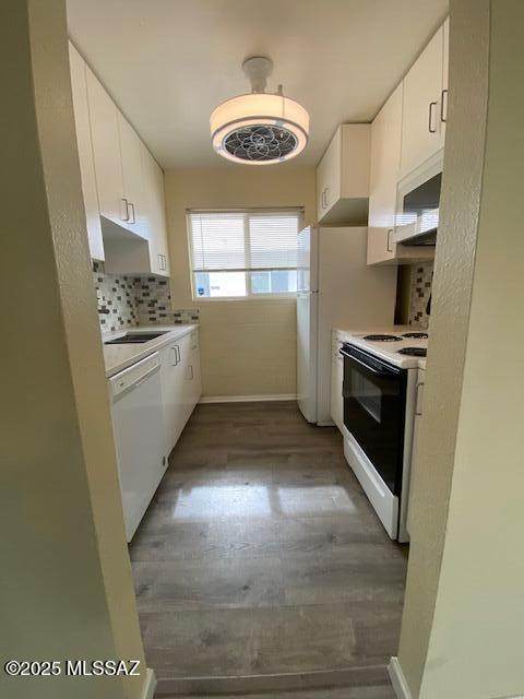 1755 Jones Boulevard - Photo 1