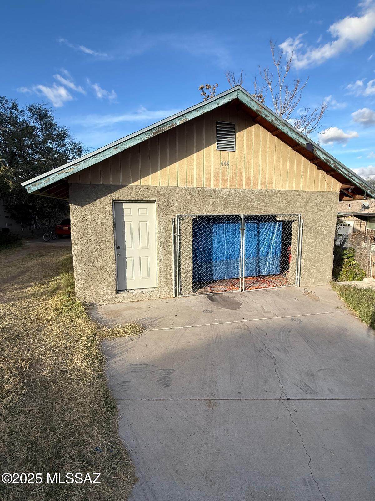444 Pajarito Street - Photo 1
