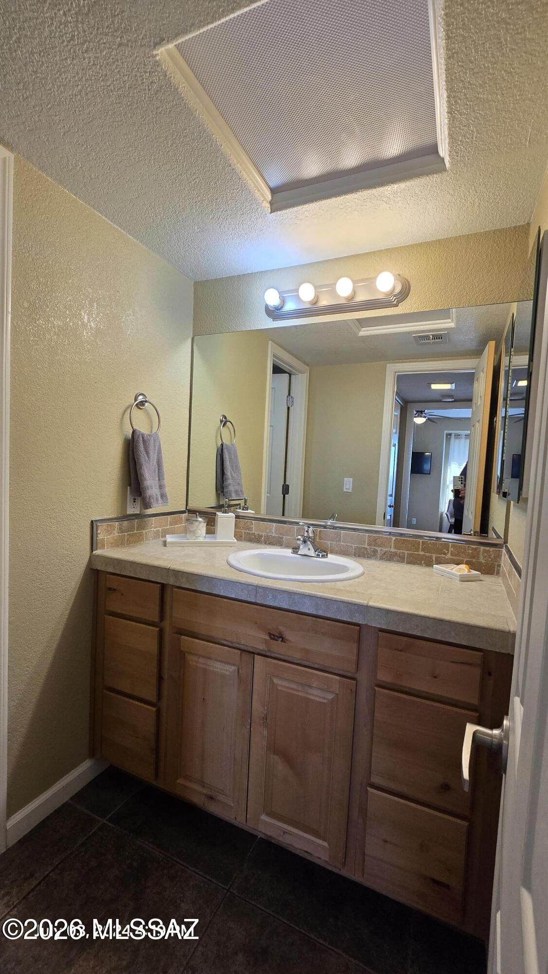 https://bt-photos.global.ssl.fastly.net/tucson/1280_boomver_1_22600438-2.jpg
