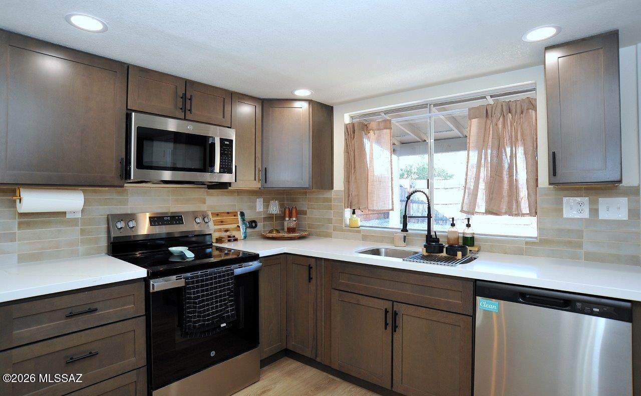 1001 Constitution Drive - Photo 1