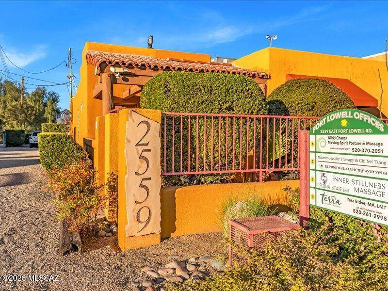 2559 Fort Lowell Road - Photo 1