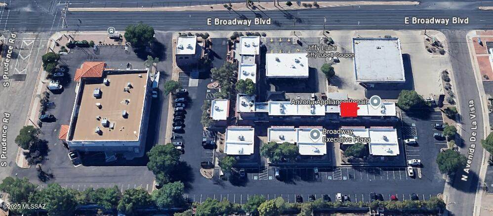 7459 Broadway Boulevard - Photo 1