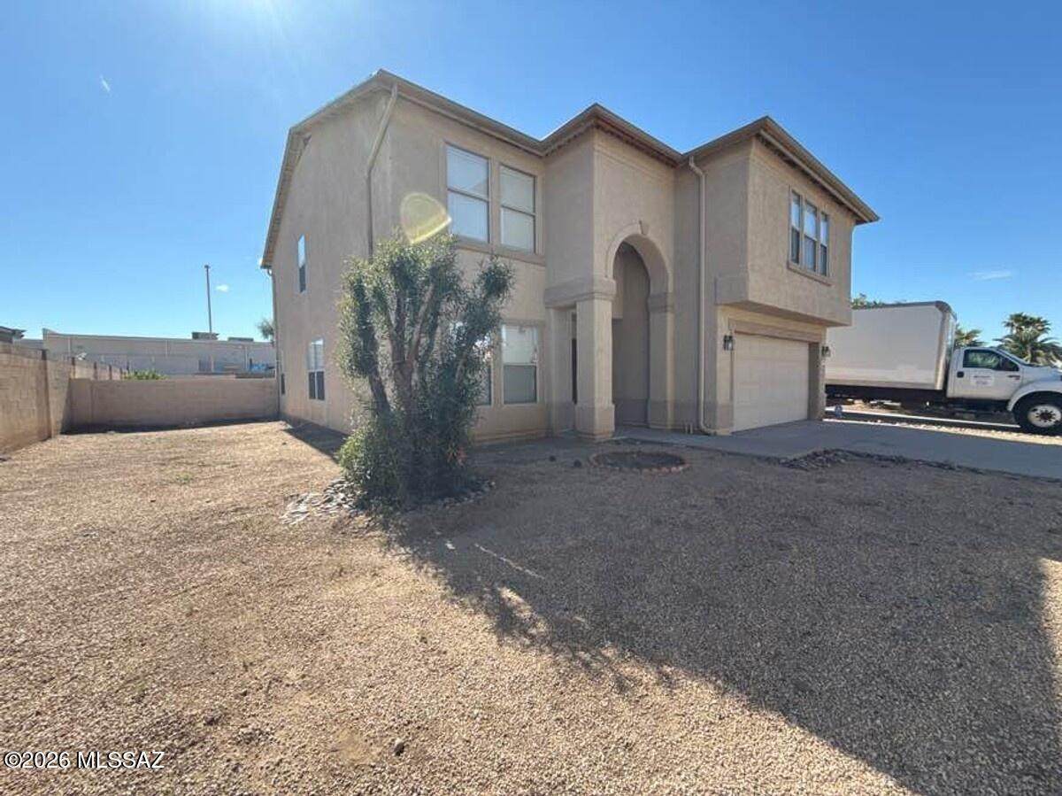 https://bt-photos.global.ssl.fastly.net/tucson/orig_boomver_1_22604436-2.jpg