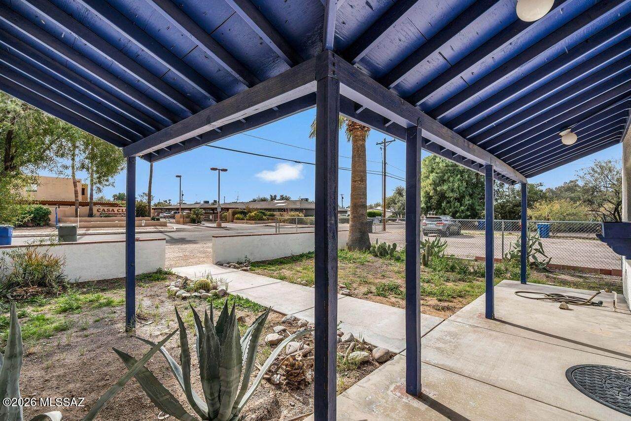 https://bt-photos.global.ssl.fastly.net/tucson/orig_boomver_1_22605754-2.jpg
