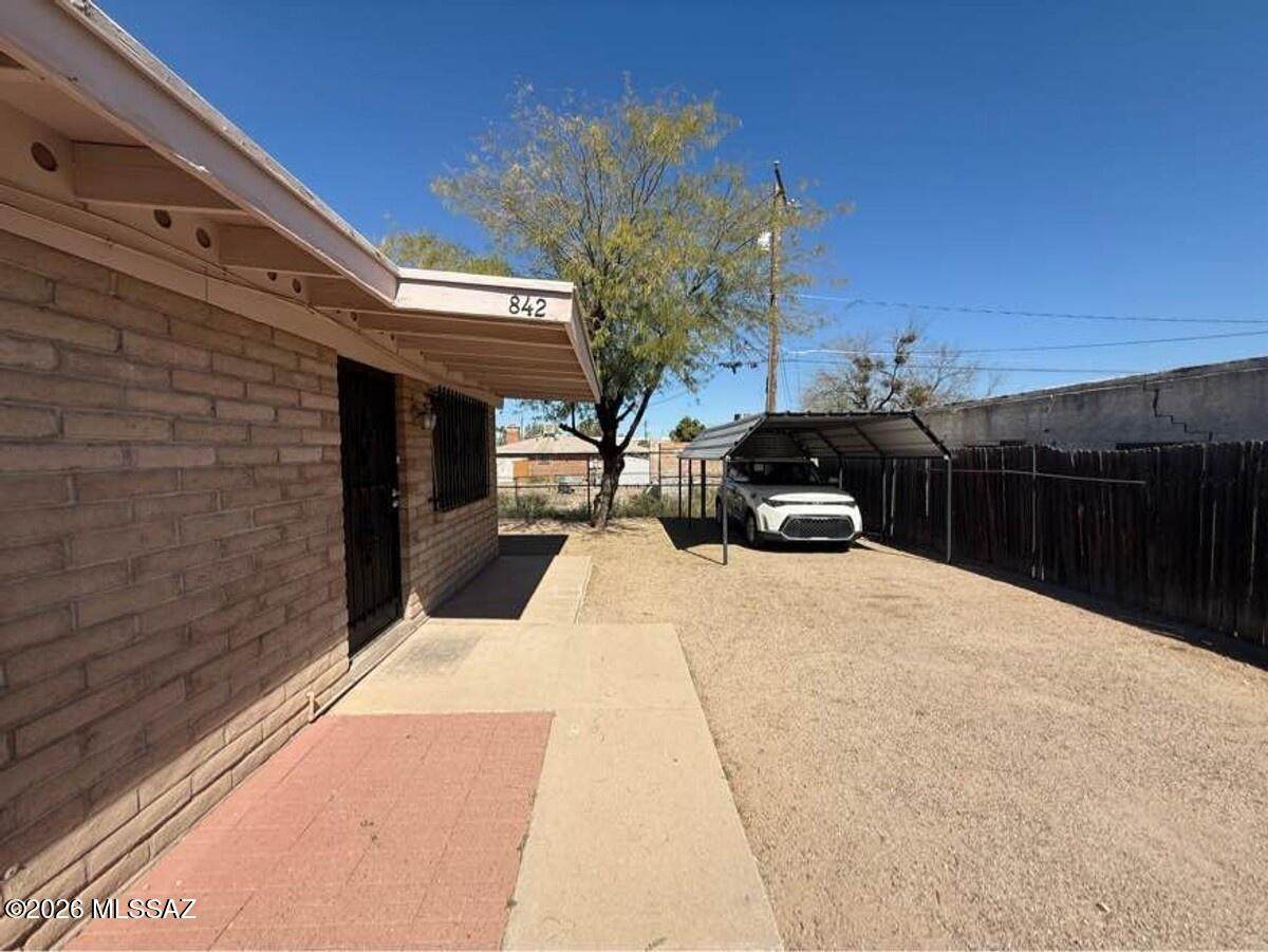 https://bt-photos.global.ssl.fastly.net/tucson/orig_boomver_1_22606348-2.jpg