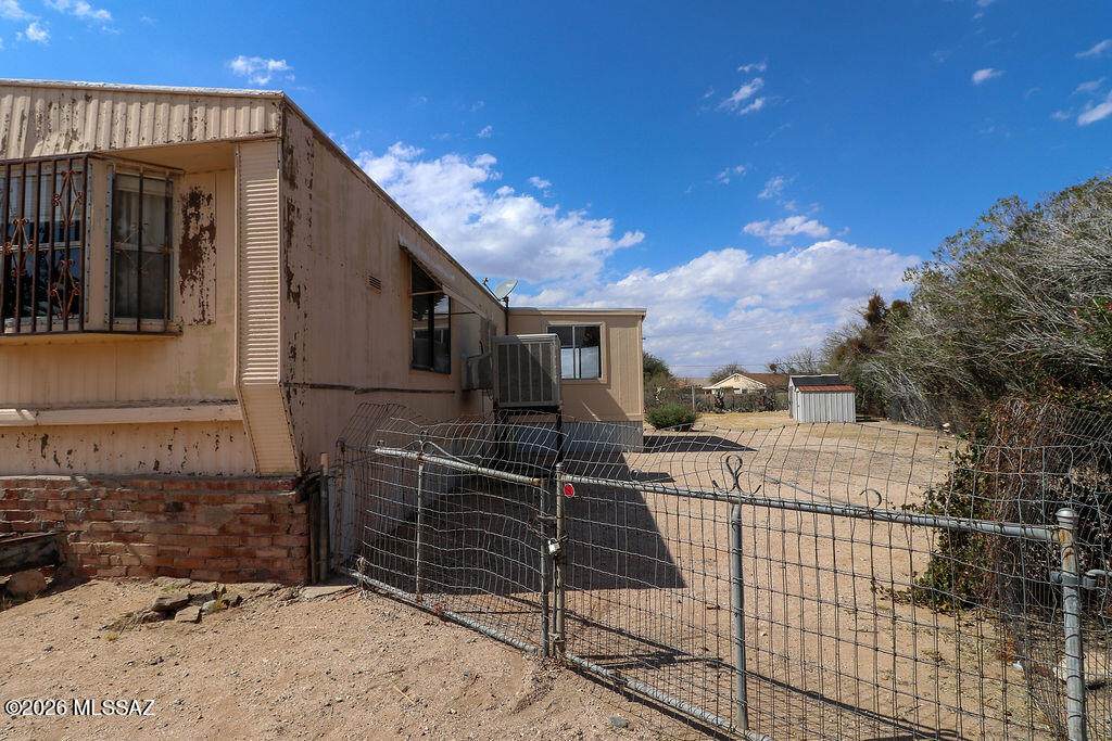 https://bt-photos.global.ssl.fastly.net/tucson/orig_boomver_1_22606671-2.jpg