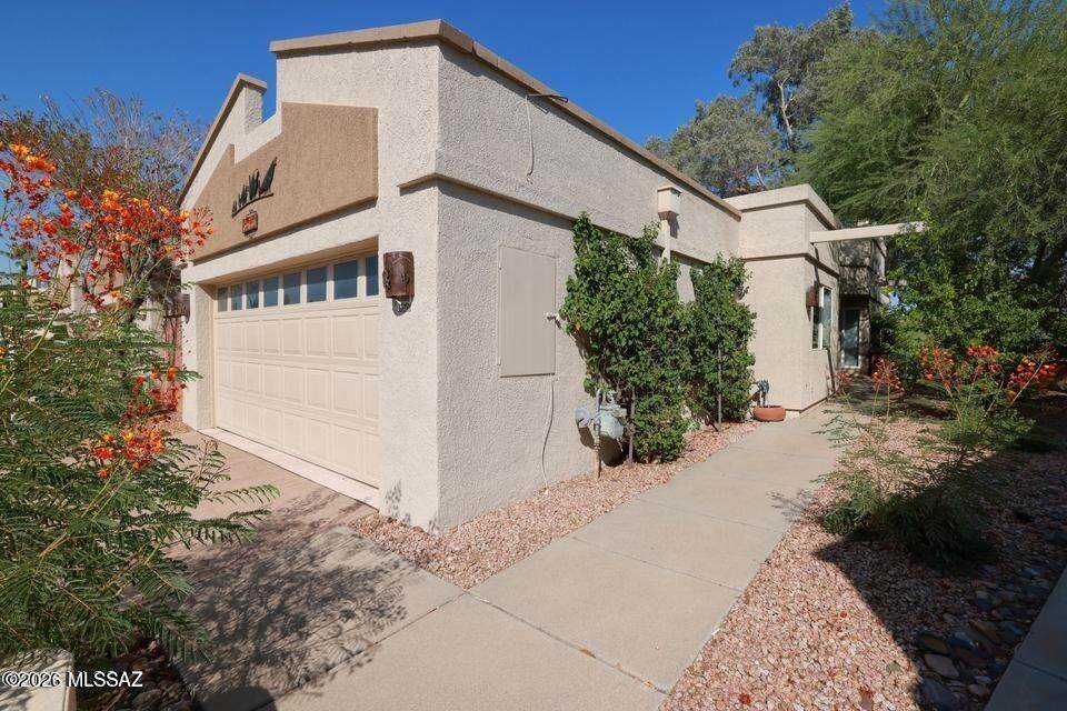 https://bt-photos.global.ssl.fastly.net/tucson/orig_boomver_1_22606721-2.jpg