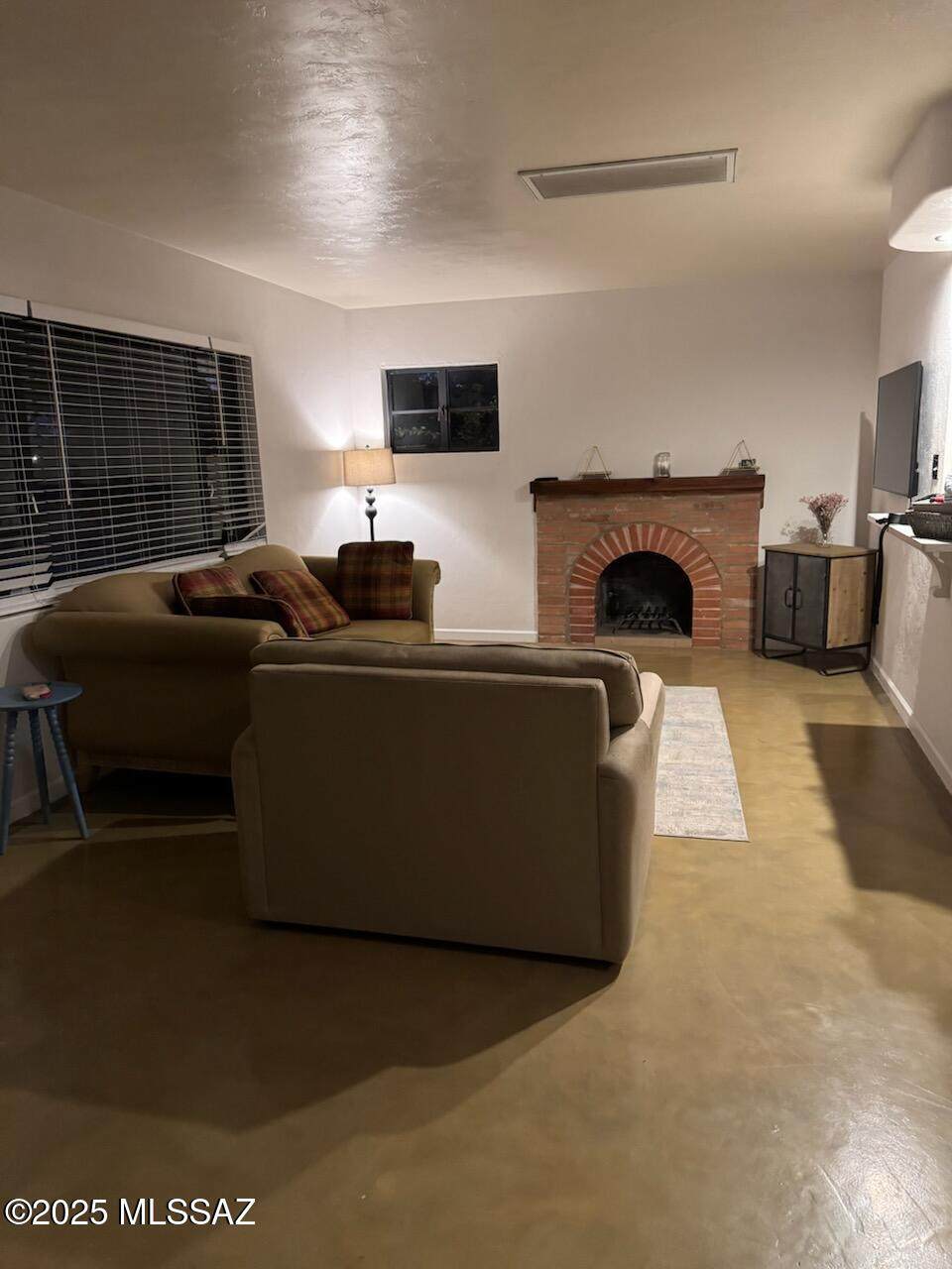 https://bt-photos.global.ssl.fastly.net/tucson/orig_boomver_1_22607698-2.jpg