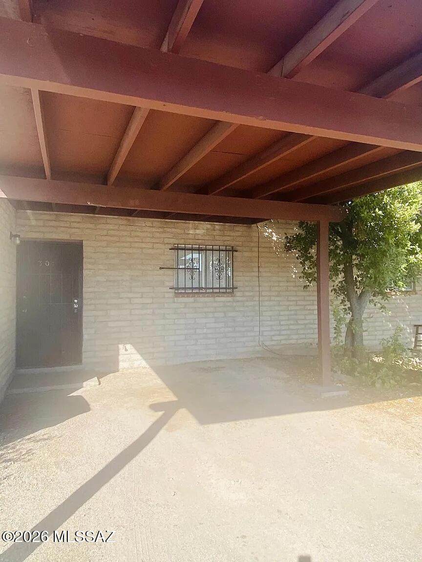 302 Lee Street - Photo 1