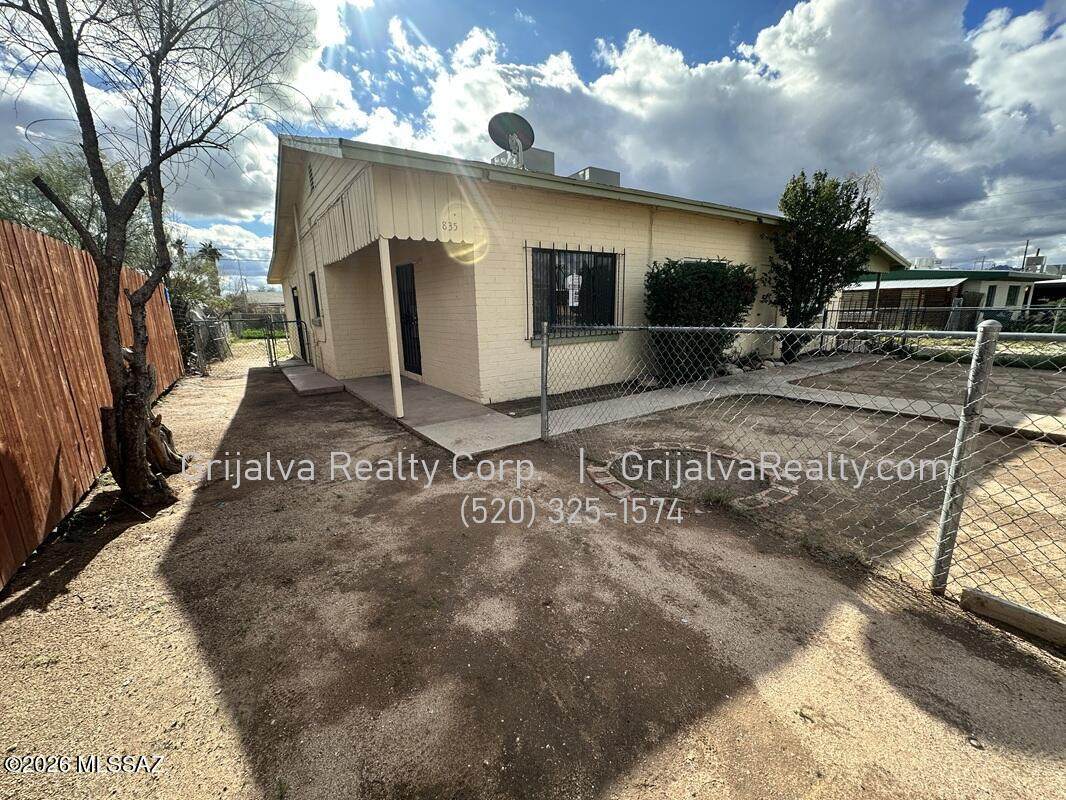 https://bt-photos.global.ssl.fastly.net/tucson/orig_boomver_1_22607969-2.jpg