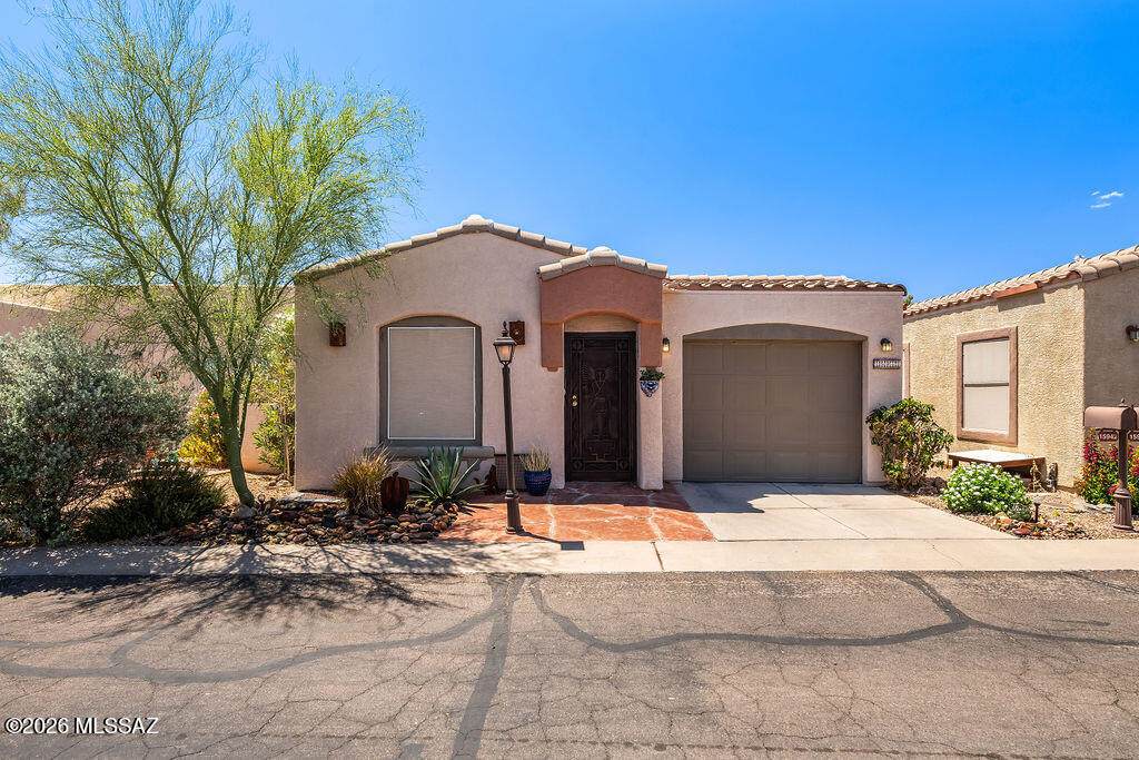 https://bt-photos.global.ssl.fastly.net/tucson/orig_boomver_1_22610473-2.jpg