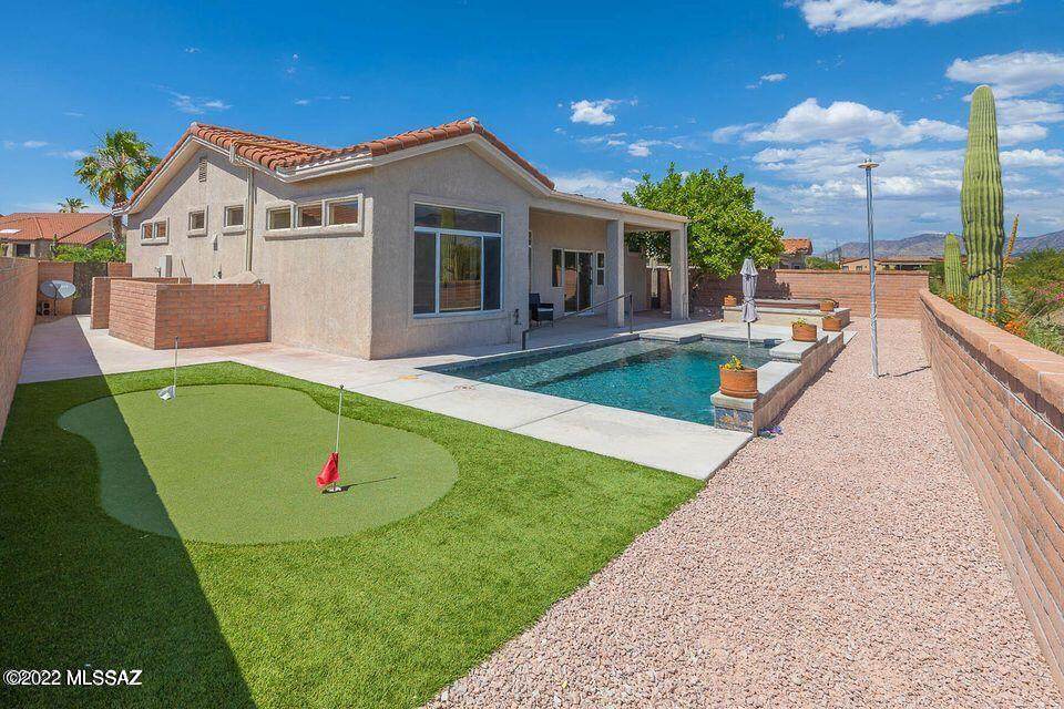 https://bt-photos.global.ssl.fastly.net/tucson/orig_boomver_1_22611637-2.jpg