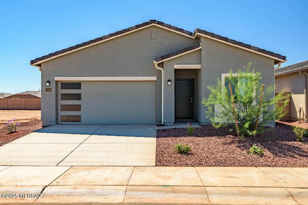 21988 Pebbles Avenue - Photo 1