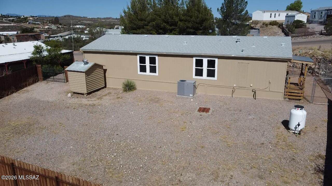 https://bt-photos.global.ssl.fastly.net/tucson/orig_boomver_1_22615570-2.jpg