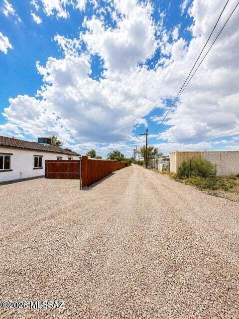 https://bt-photos.global.ssl.fastly.net/tucson/orig_boomver_1_22616058-2.jpg