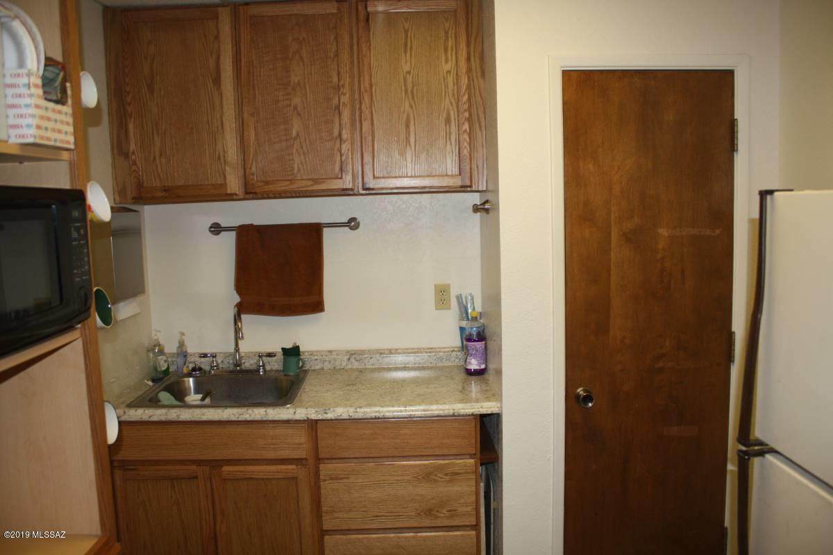https://bt-photos.global.ssl.fastly.net/tucson/orig_boomver_1_22616689-2.jpg