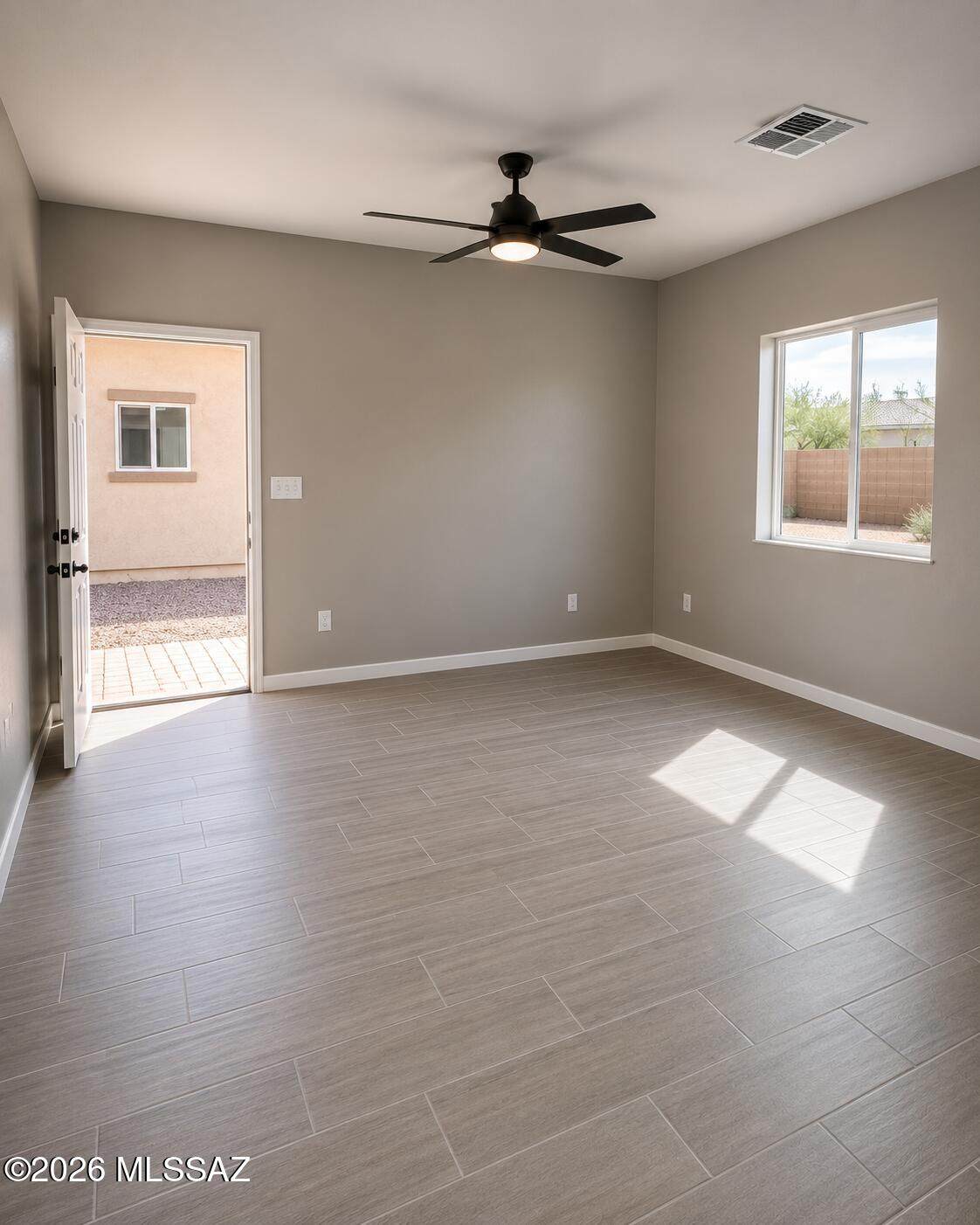 https://bt-photos.global.ssl.fastly.net/tucson/orig_boomver_1_22617409-2.jpg