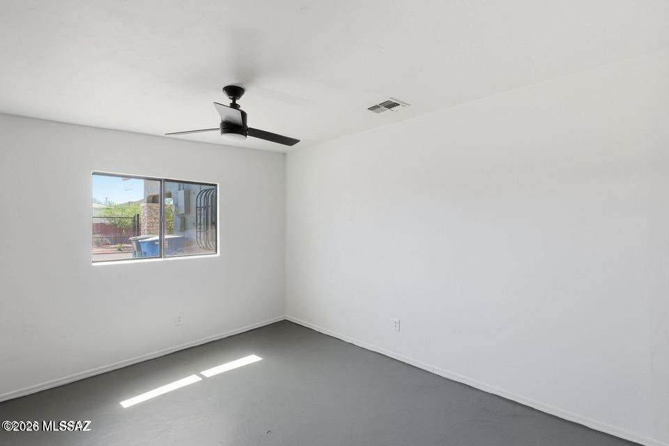 https://bt-photos.global.ssl.fastly.net/tucson/orig_boomver_1_22618621-2.jpg
