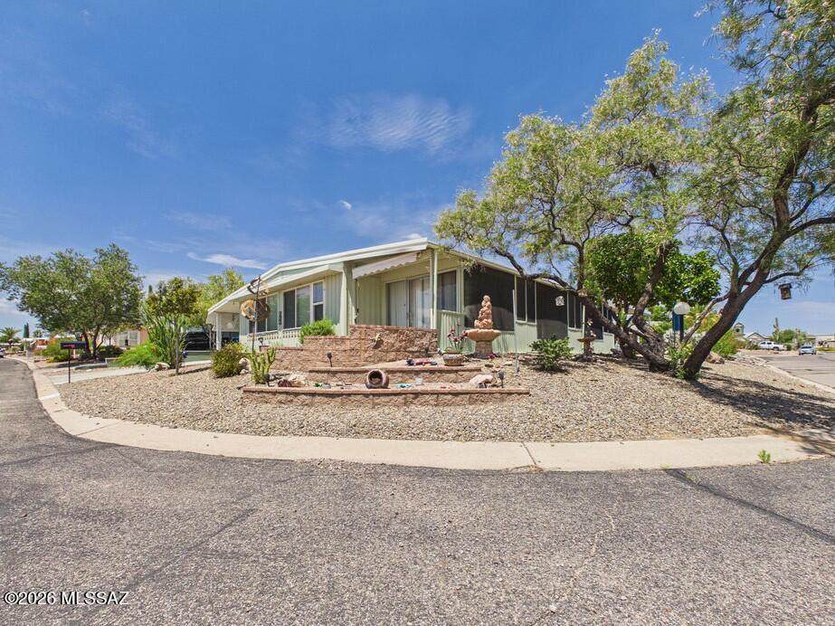 120 Mora Drive - Photo 1