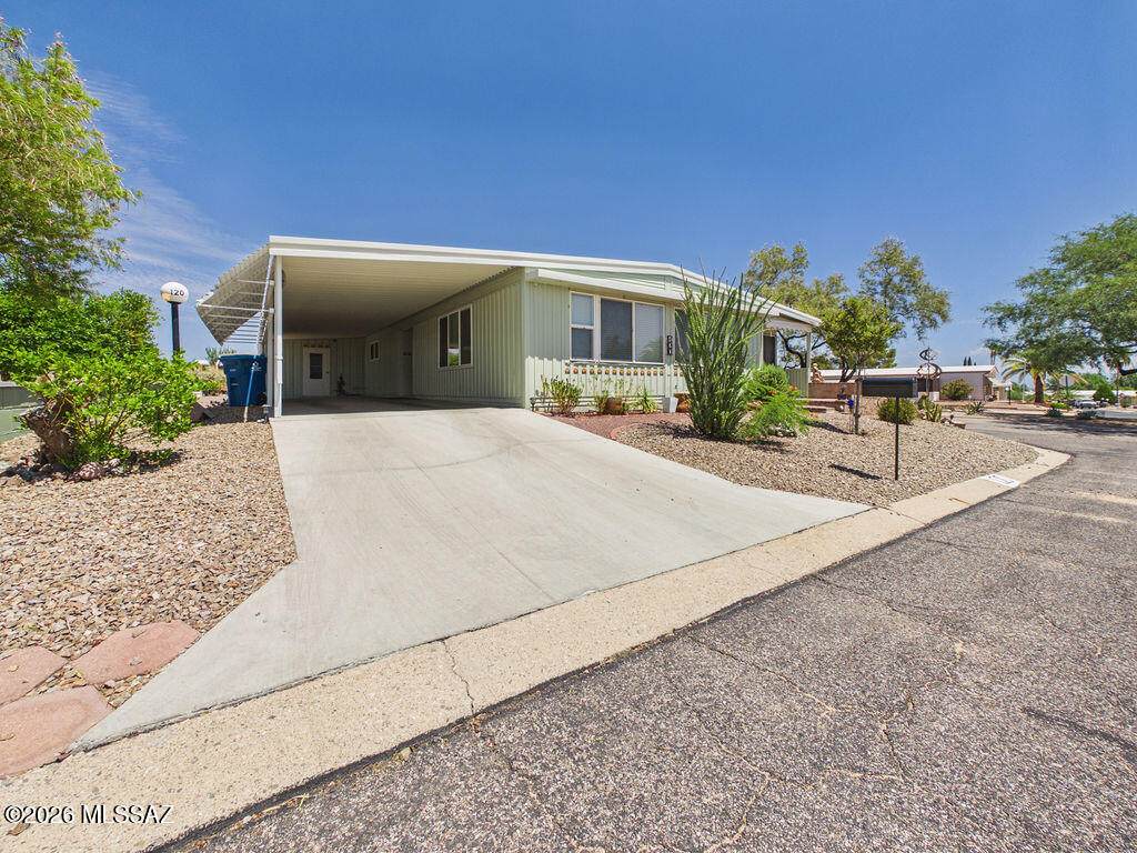 https://bt-photos.global.ssl.fastly.net/tucson/orig_boomver_1_22618631-2.jpg
