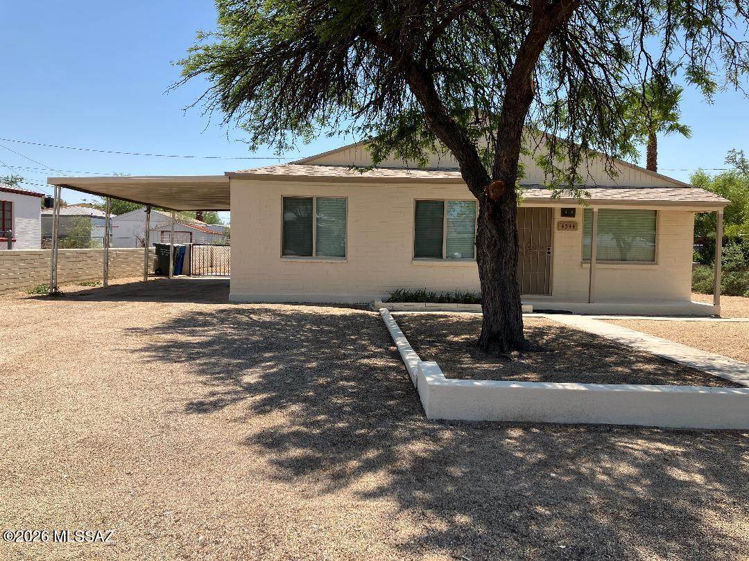 4544 7th Street - Photo 1